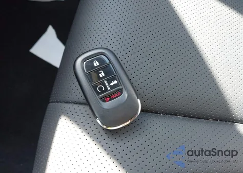 2025 Honda Accord Hybrid Sport-L z USA, uszkodzony, nr VIN 1HGCY2F72SA048586